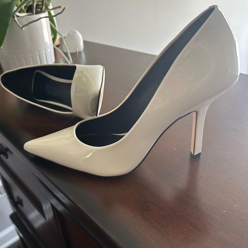 Marc Fisher Cream Patent Heels